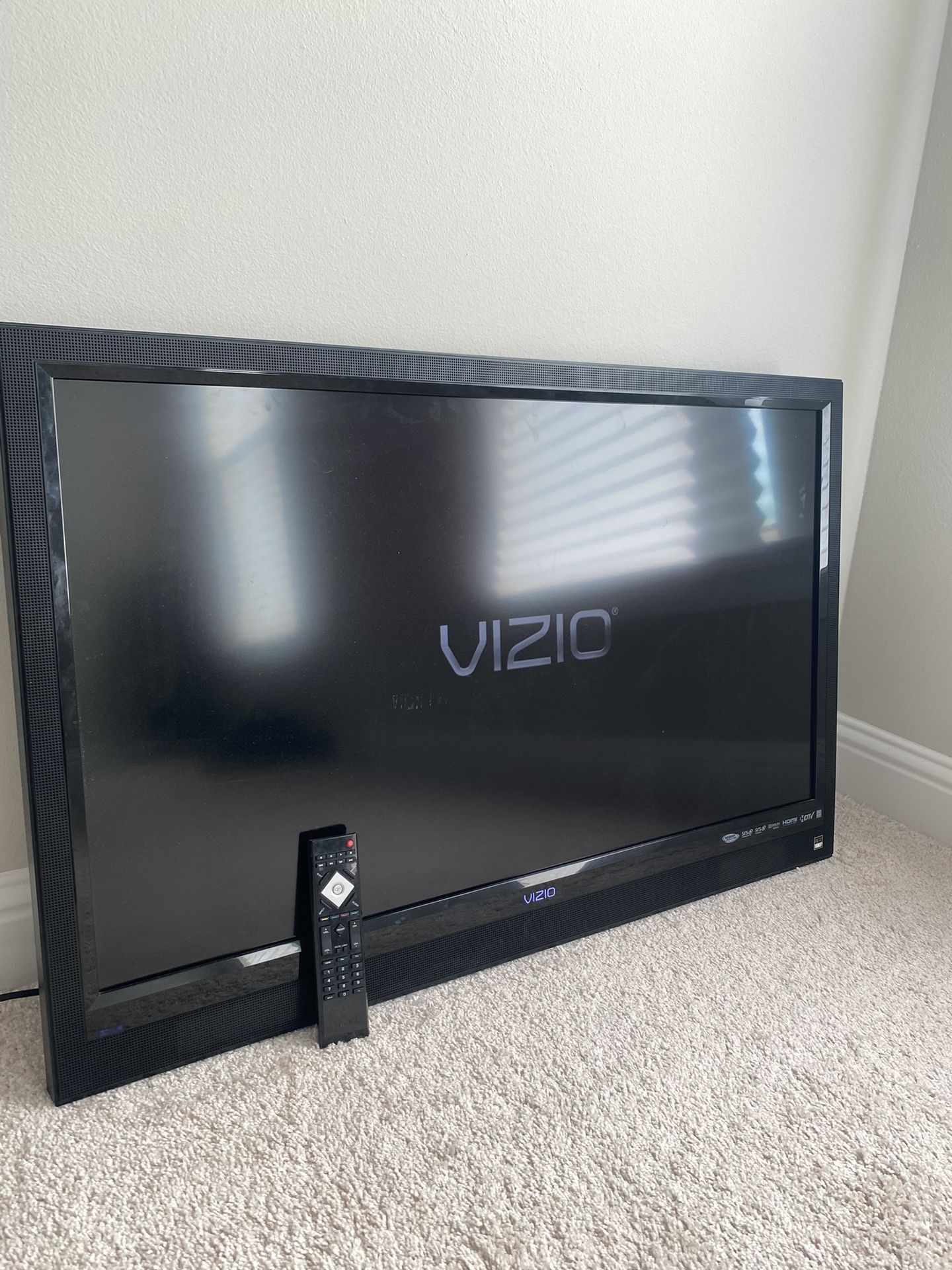 42” Vizio Tv EV420VO