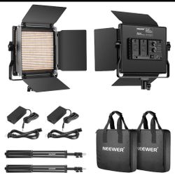 Neewer NL660 LED Light Kit - Like New - With Case and Chargers 