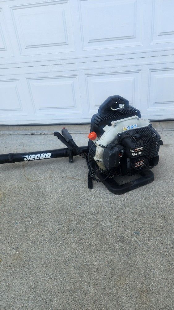 Leaf Blower