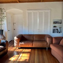 Gorgeous Cognac Leather comfy Sofa