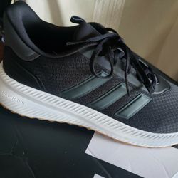 Adiddas Cloud Foam 13