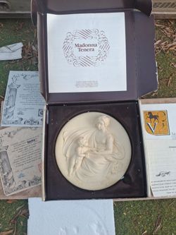 Madonna Tenera plate