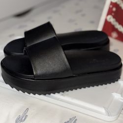 Black Platform Sandals
