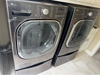 LG washer dryer combo with pedestal
