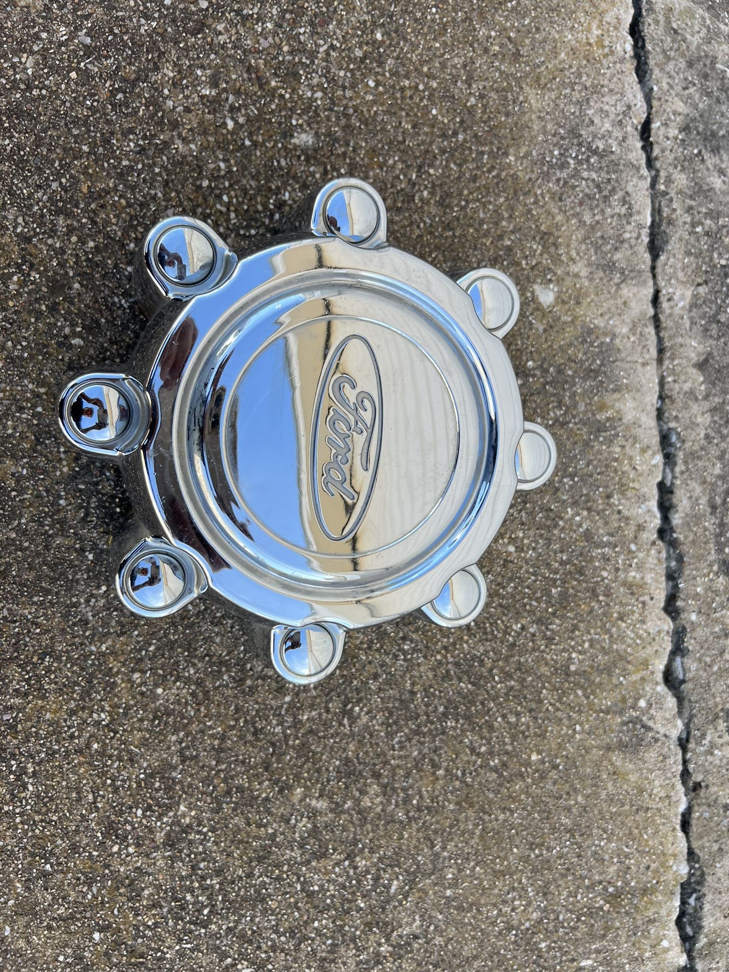 Ford F250 Wheel Center Cap Chrome Hubcap 