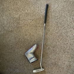 Scotty Cameron 33” Studio Style Newport