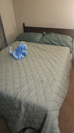 Full Sized Bed Frame And Mattress