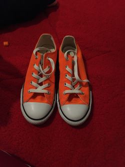 Converse size 2