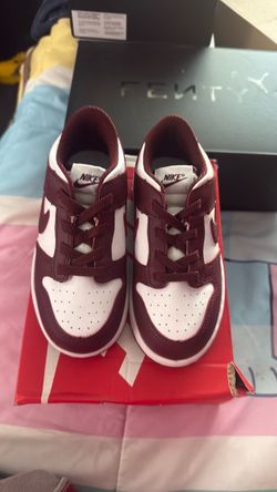 New burgundy dunks