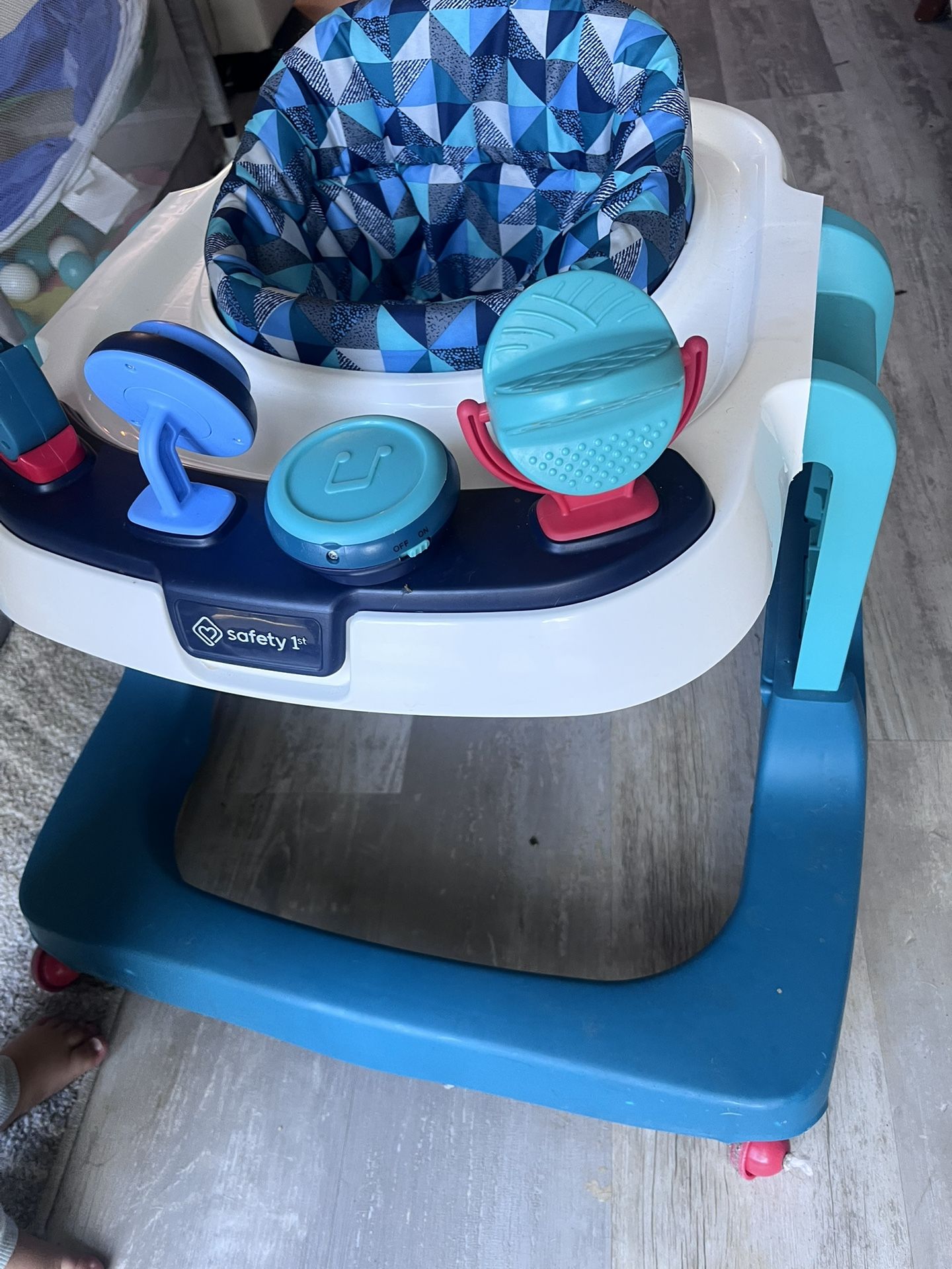 Baby Walker 