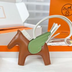 Hermes pony pendant