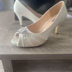 Ivory Satin Wedding Shoes