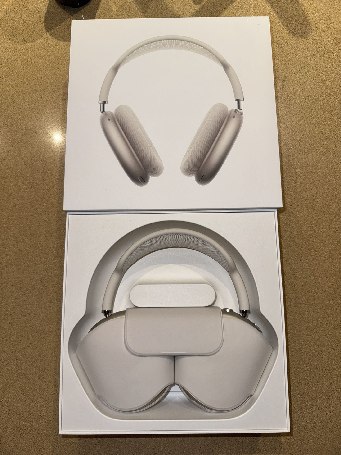 Apple AirPods Max (2024 Starlight)