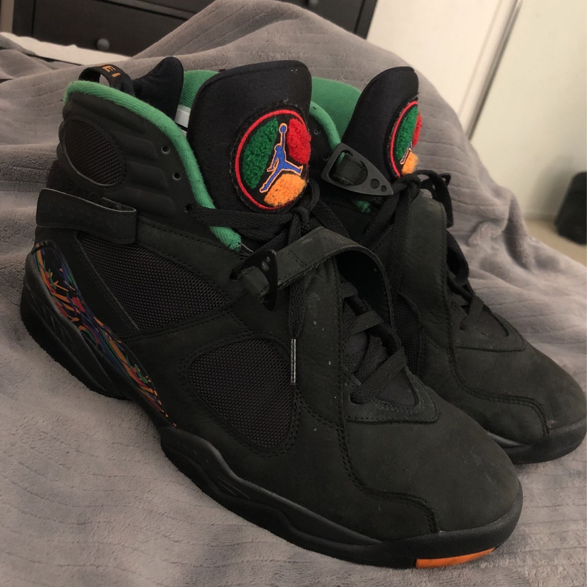 Air Jordan 8 Sneakers