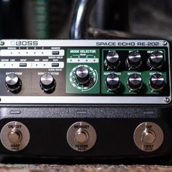 BOSS RE-202 Space Echo Guitar Effects Pedal