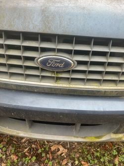 2002 FORD EXPLORER XLT GRILLE