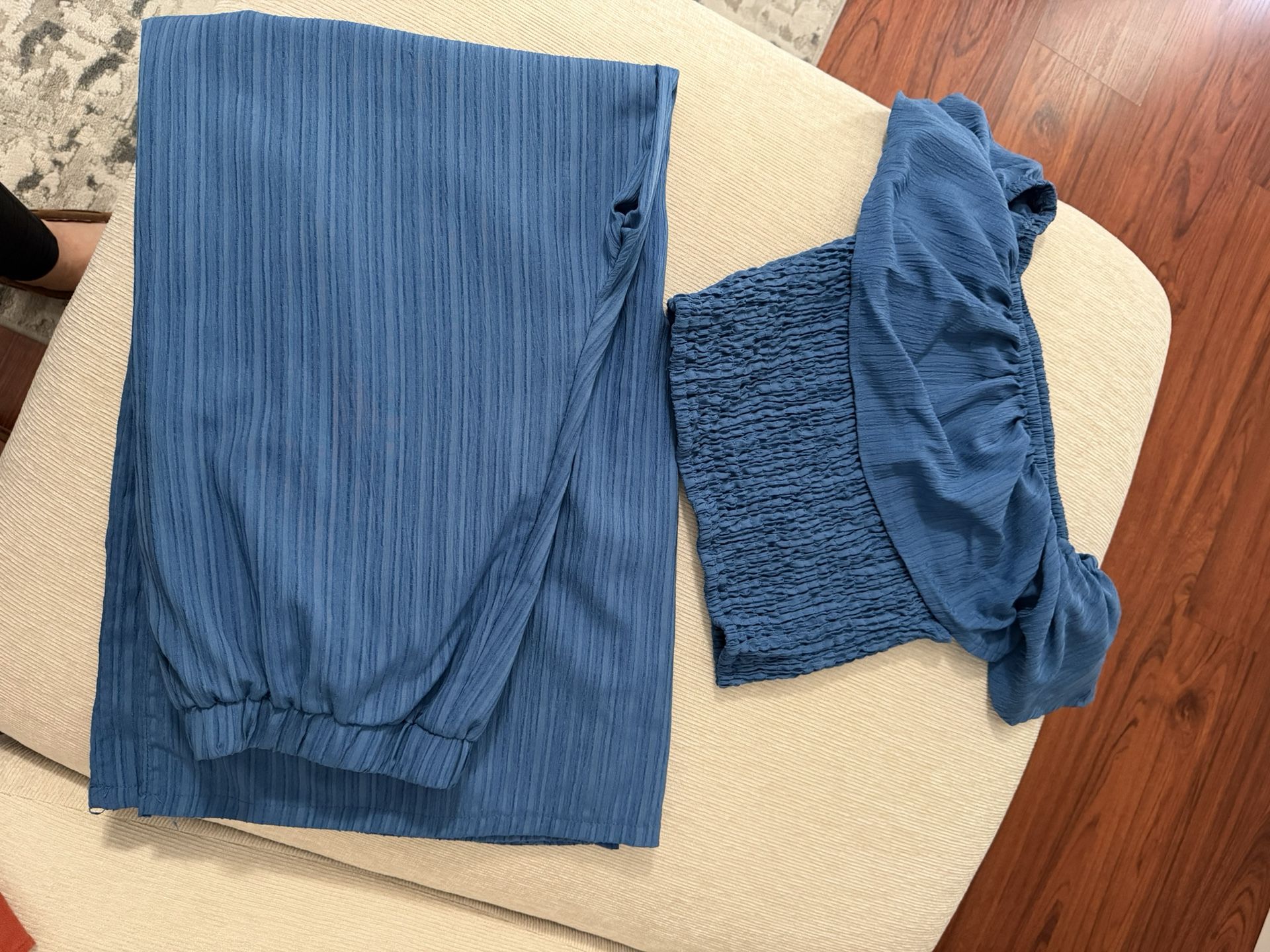 Two Piece Set