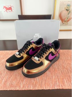 Nike Air Force 1 ‘07 LV8 - size 11M, black/bold berry