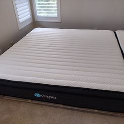 King Mattress, 12 Inch, 9 months used, clean