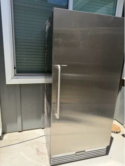 Refrigerator commercial