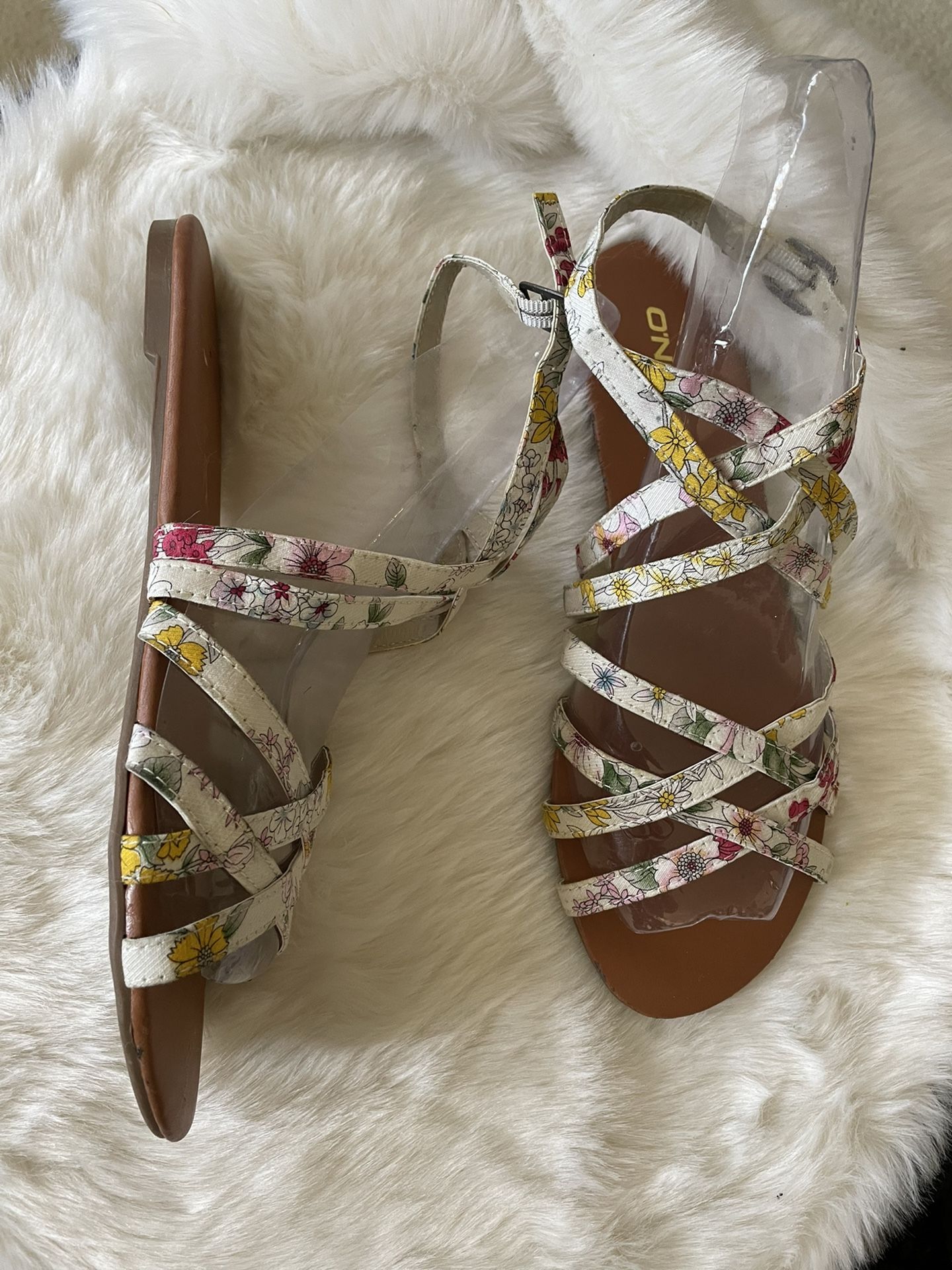ONeill Floral Strappy Sandal Women's Size 8