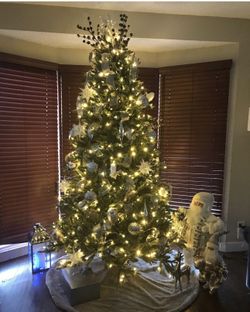 6’ Christmas Tree