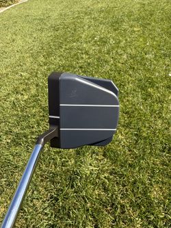 BETTINNARDI INOVAI 9.0 Golf Putter