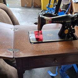 Singer Sowing Machine 