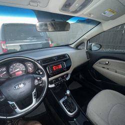 2017 KIA Rio