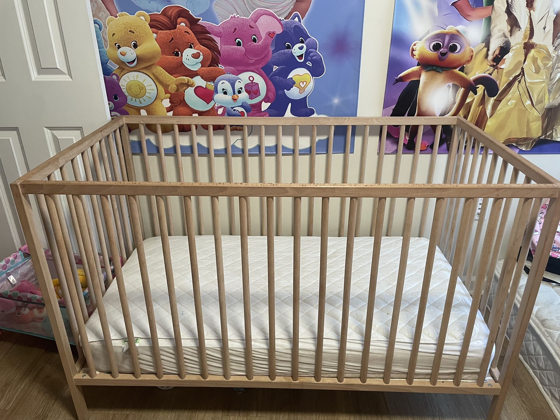 Baby Crib 