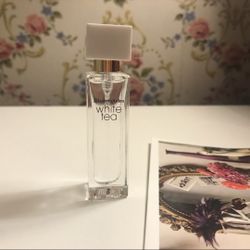 New Elizabeth Arden White Tea travel size