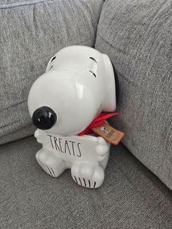 Brand New Rae Dunn Peanuts Snoppy Large Treats Cookie Jar
