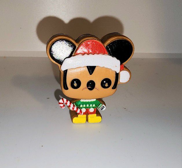 Funko Gingerbread Mickey Mouse mini figure 