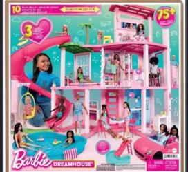 Barbie dream house pool party  new in box