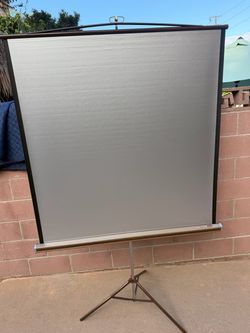 Da-lite projector acreen portable easy to carry 50in x 50in
