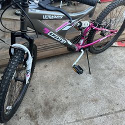 Ozone Mountain Bike—Hardly Used!!! 24in Wheels And Tires!!! Dual Suspension!!!