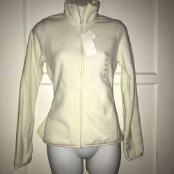 Uniqlo New with tag women off white fleece jacket sweater soft women size small A001