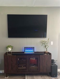 TV stand/media console