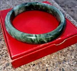 Jade Bangle Braclet