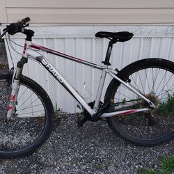 27.5 Haro Flightline (Amazing Bike)