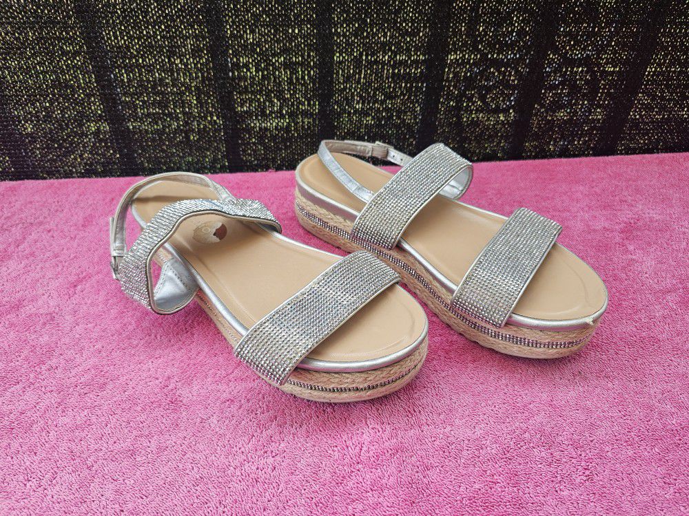 Andiamo Women’s Silver Wedge Sandals Platform Heel Crystal Rhinestone - Size 8