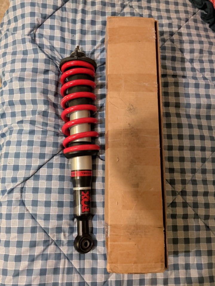 TRD PRO FOX TOYOTA TACOMA/TUNDRA COILOVERS
