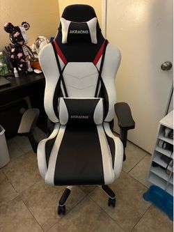 Gaming chair