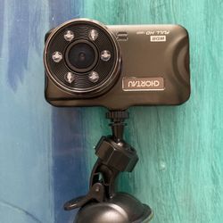 Dash Camera Used Only Few Months Needs Wires 