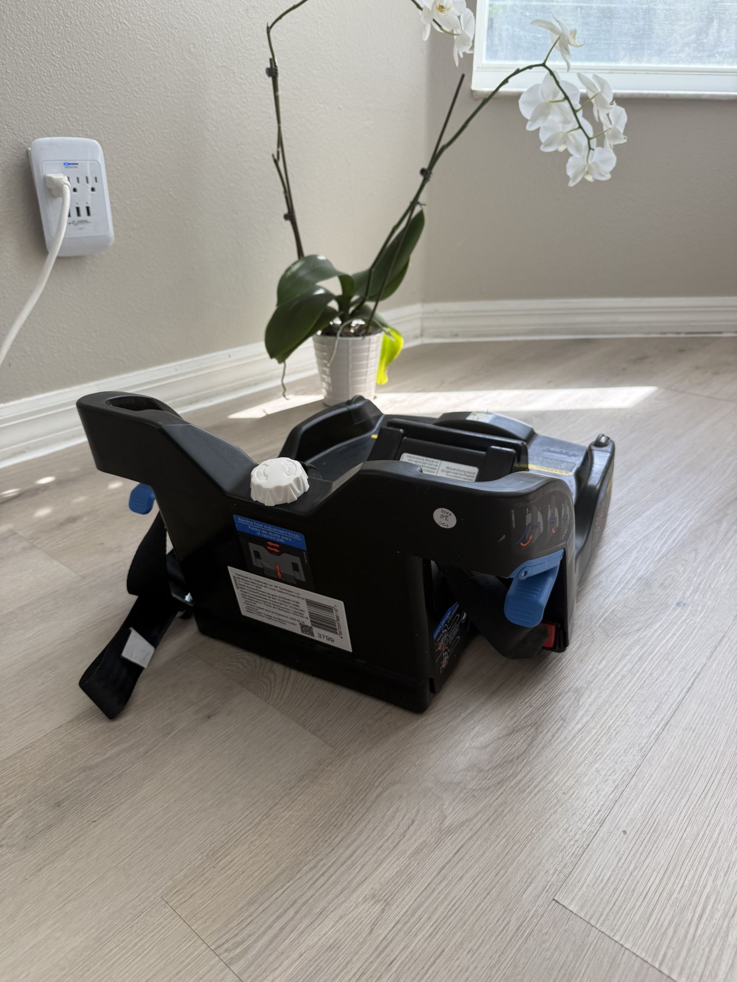 Doona Extra Base For The Stroller Car Seat