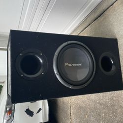 12” pioneer sub + box