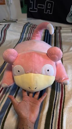 Pokemon Slowpoke Plushie