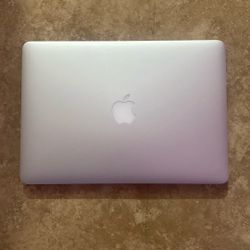 Macbook Air 13-Inch 2017