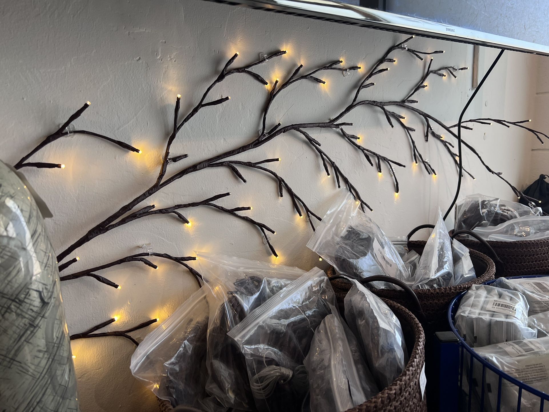 Willow Vine Light Decor (NEW)