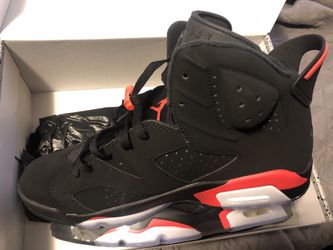NEVER WORN JORDAN 6 RETRO INFRARED 6s SIZE 10.5
